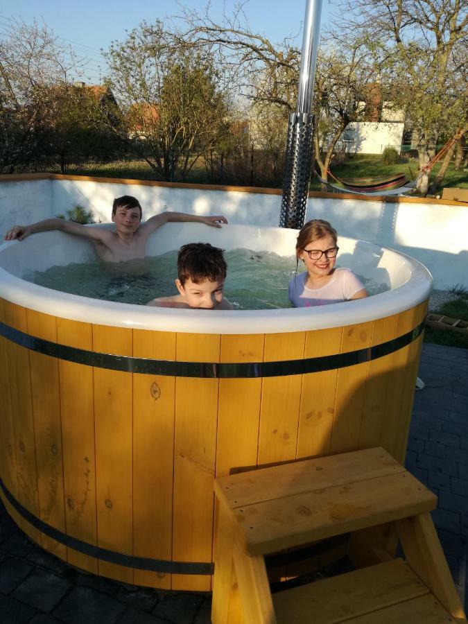 Willa Wanda - Duzy Ogrod Z Hot-Tube I Sauna Sztum Buitenkant foto